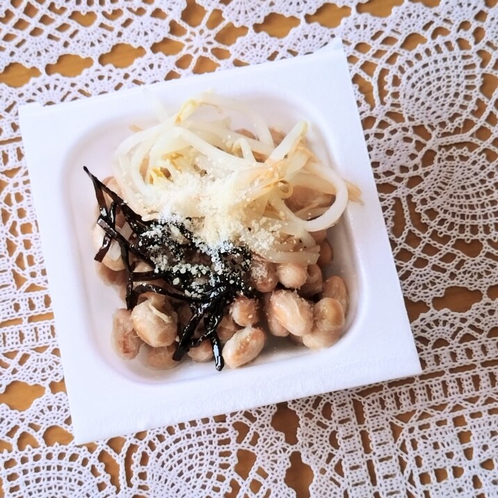 もやしと昆布の粉チーズ納豆☆